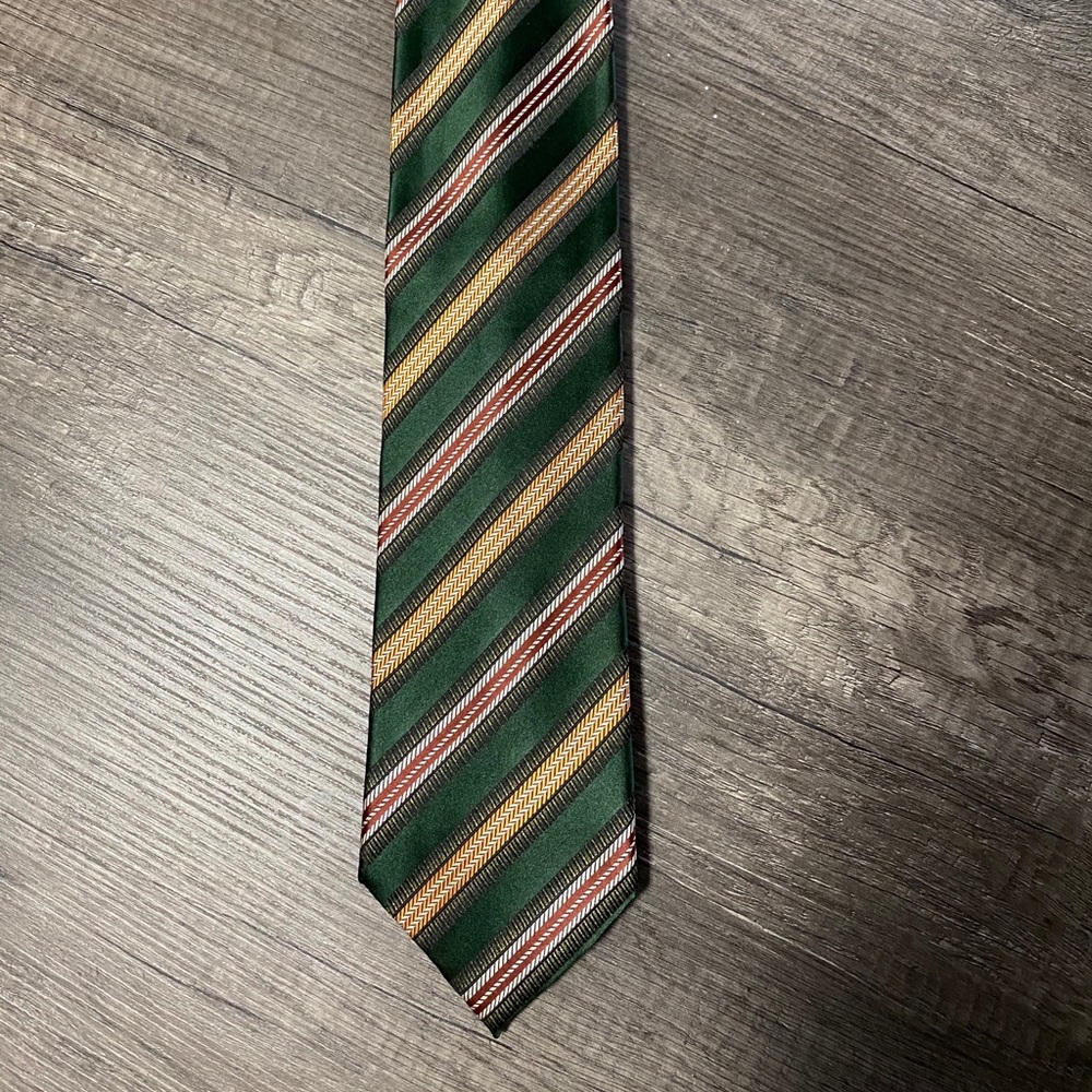 100% ITALIAN SILK DESIGNER TIE